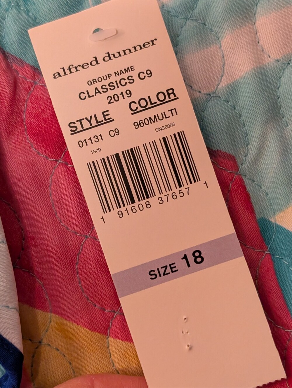 NWT Alfred Dunner Reversible Quilted Jacket multi-color Patchwork Geometric 18 - Picture 4 of 7
